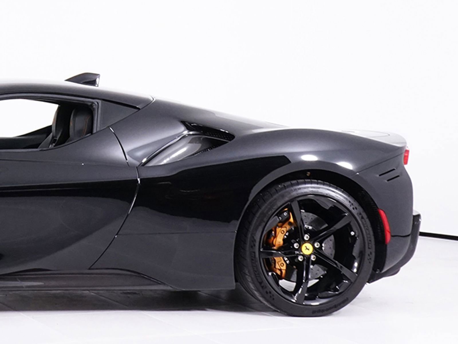 Used 2023 Ferrari SF90 Stradale image 13