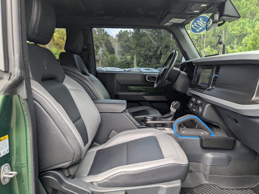 Used 2022 Ford Bronco Black Diamond w/ Sasquatch Package AWD/4WD image 14