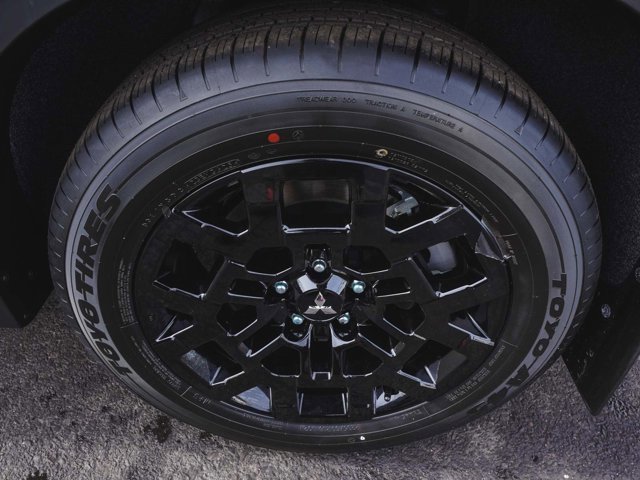 New 2026 Mitsubishi Outlander Trail Edition AWD/4WD image 8