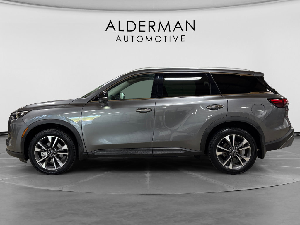 Used 2022 INFINITI QX60 Luxe w/ Cargo Package AWD/4WD image 2