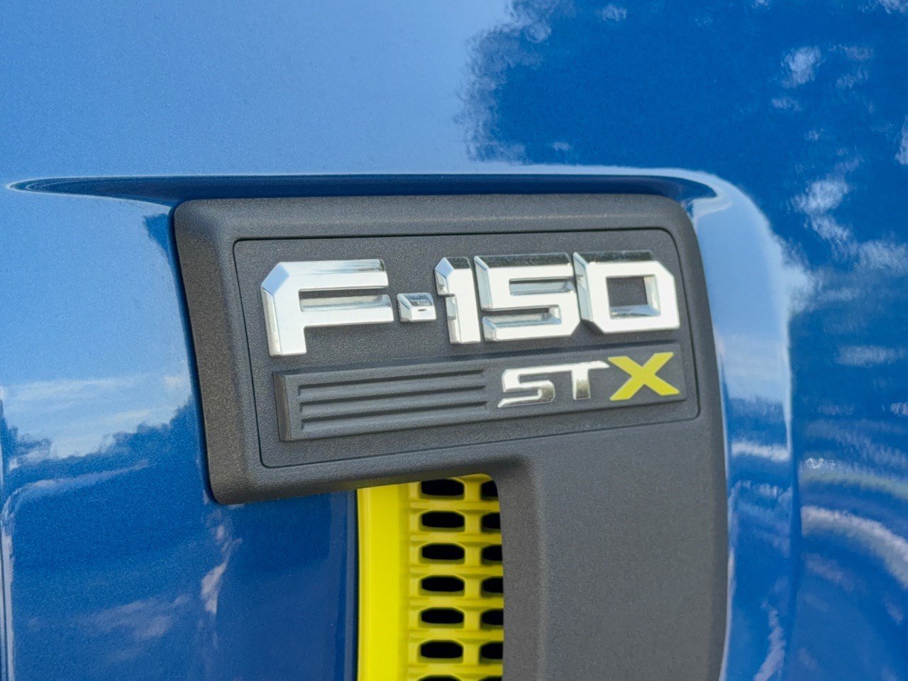 Used 2024 Ford F150 STX w/ Mobile Office Package RWD image 31
