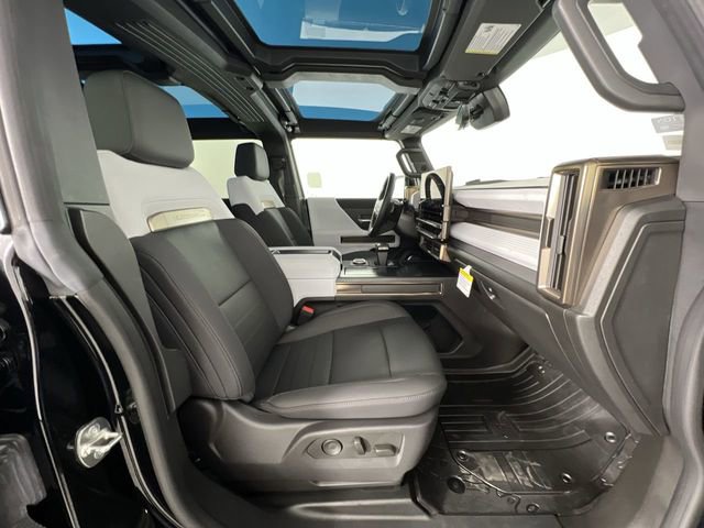 Used 2024 GMC Hummer EV 2X w/ Extreme Off-Road Package image 29