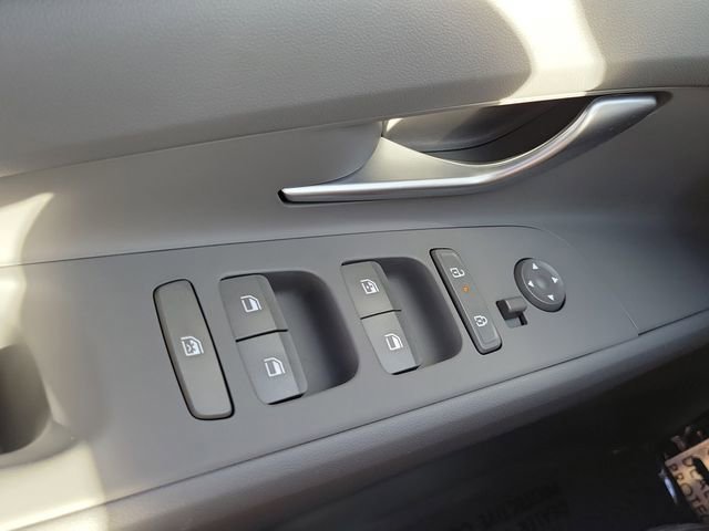 New 2026 Hyundai Elantra Sport image 16