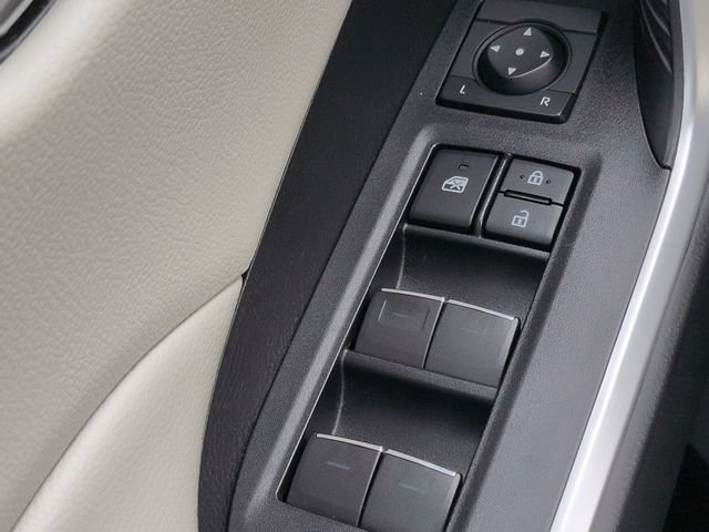 Certified 2022 Toyota RAV4 XLE w/ Convenience Package AWD/4WD image 23
