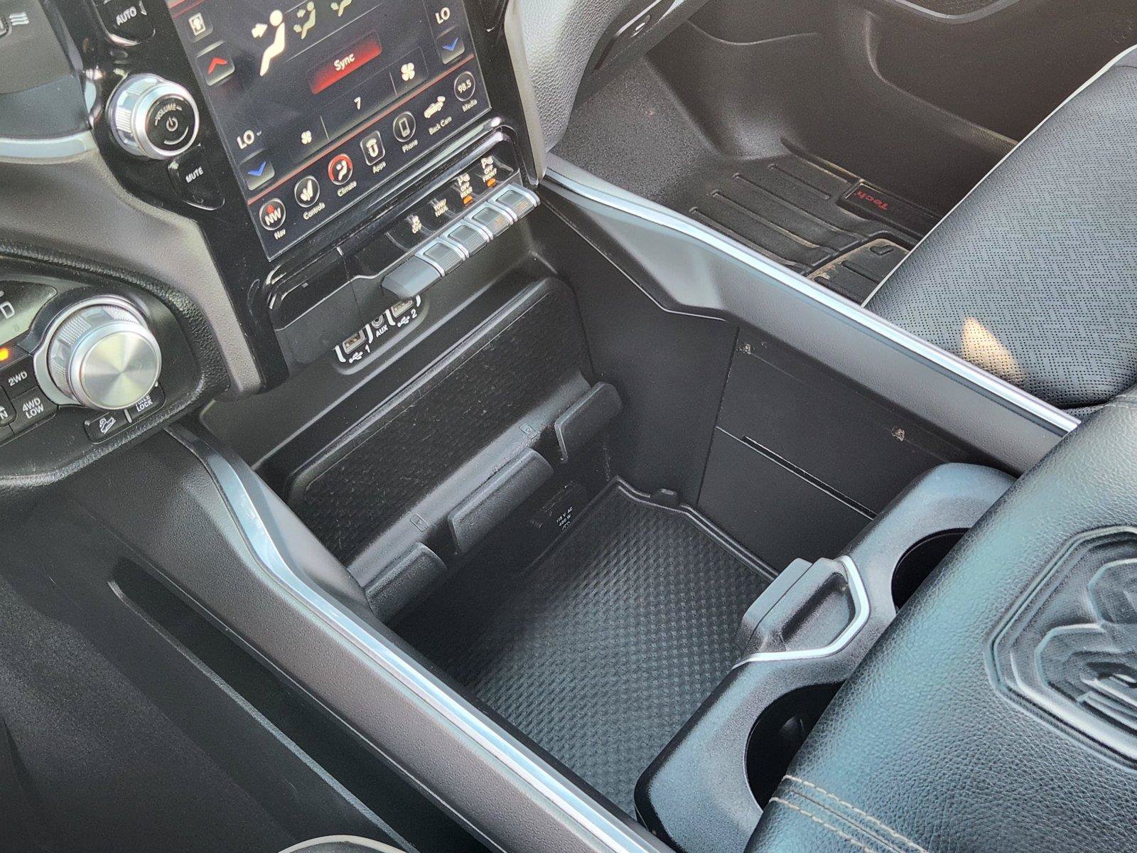 Used 2020 RAM 1500 Laramie w/ Sport Appearance Package AWD/4WD image 16