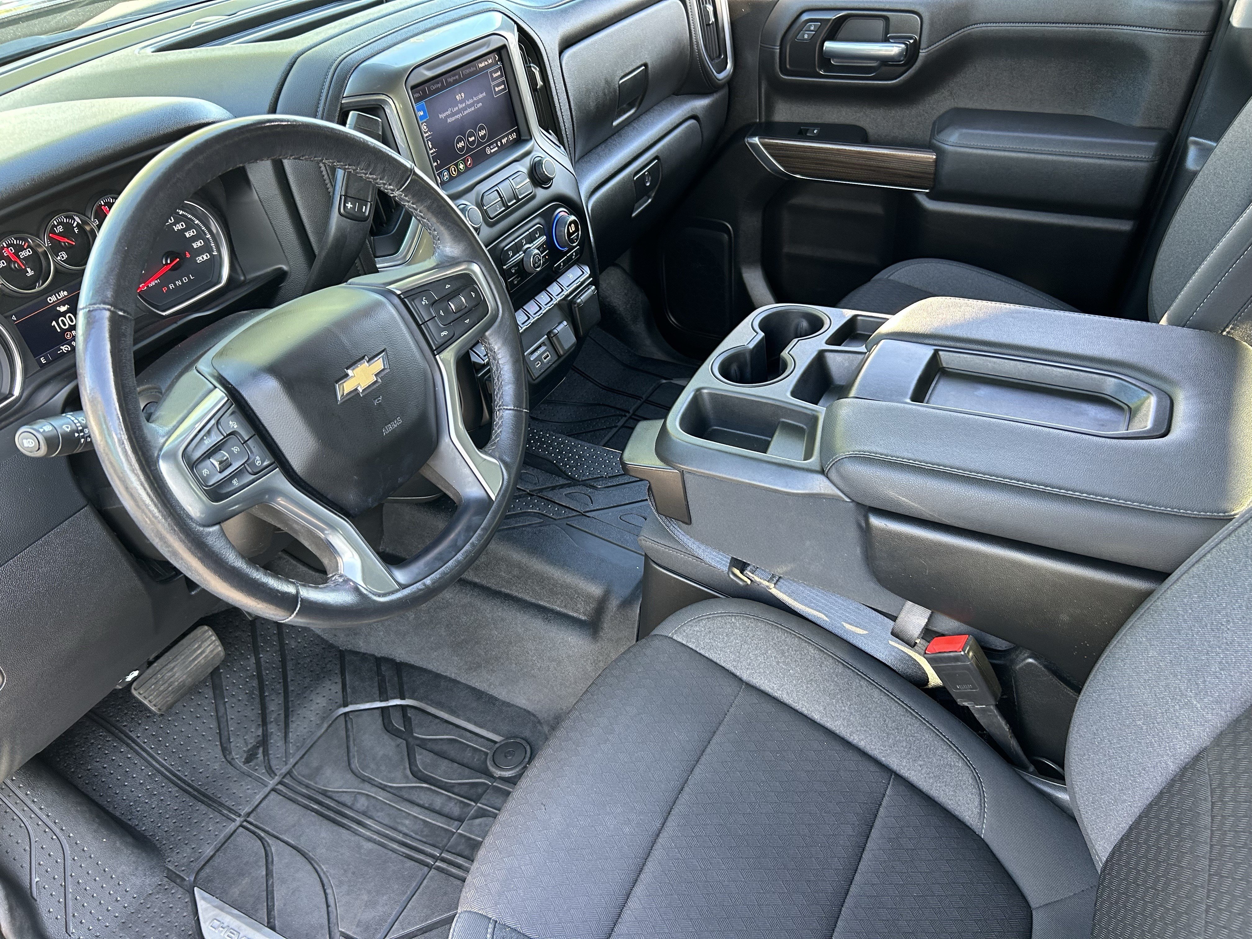 Used 2022 Chevrolet Silverado 1500 LT w/ Convenience Package II AWD/4WD image 16