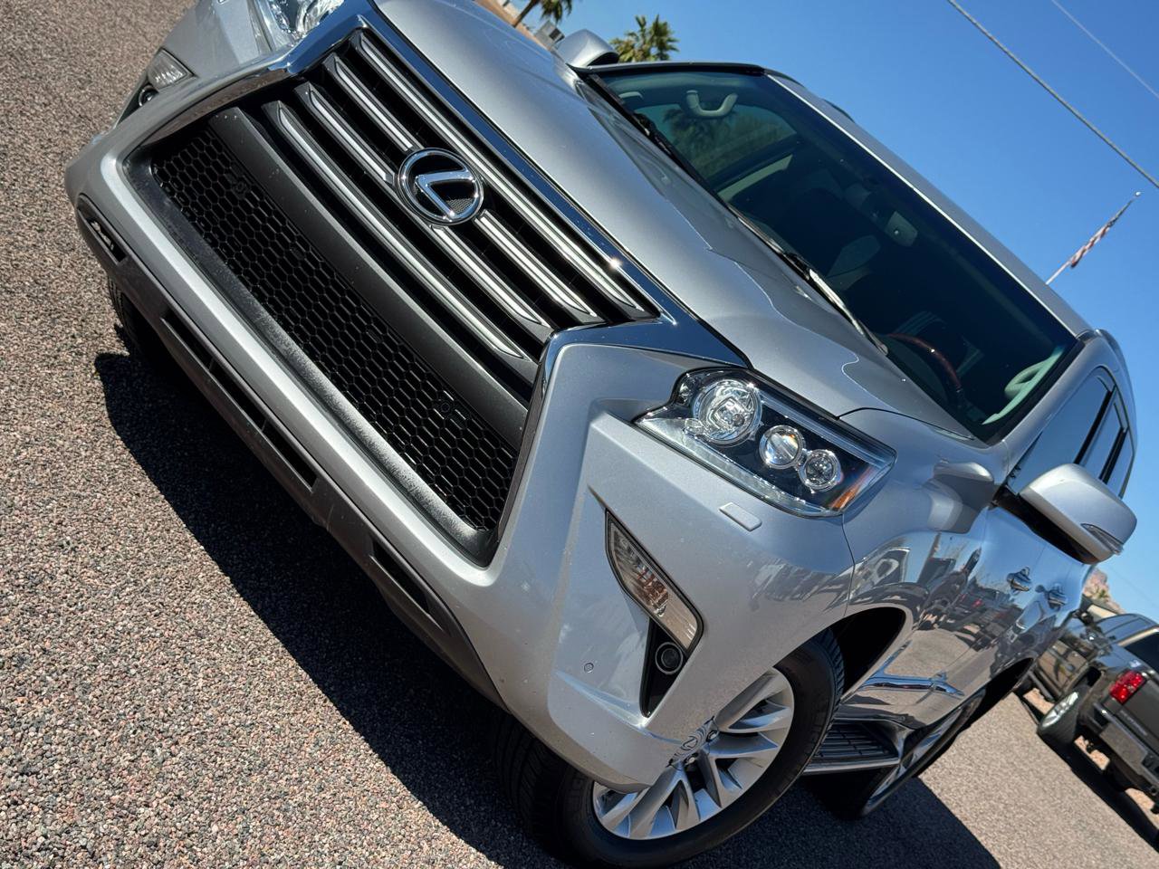 Used 2016 Lexus GX 460 w/ Premium Package image 2