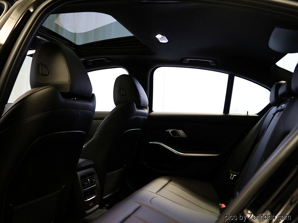 Certified 2023 BMW 330i xDrive Sedan w/ Driving Assistance Package image 13