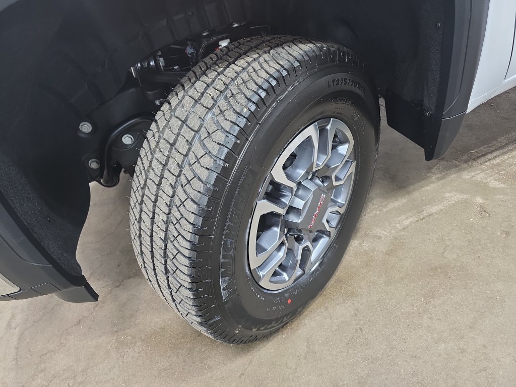 New 2026 GMC Sierra 3500 Pro AWD/4WD image 29