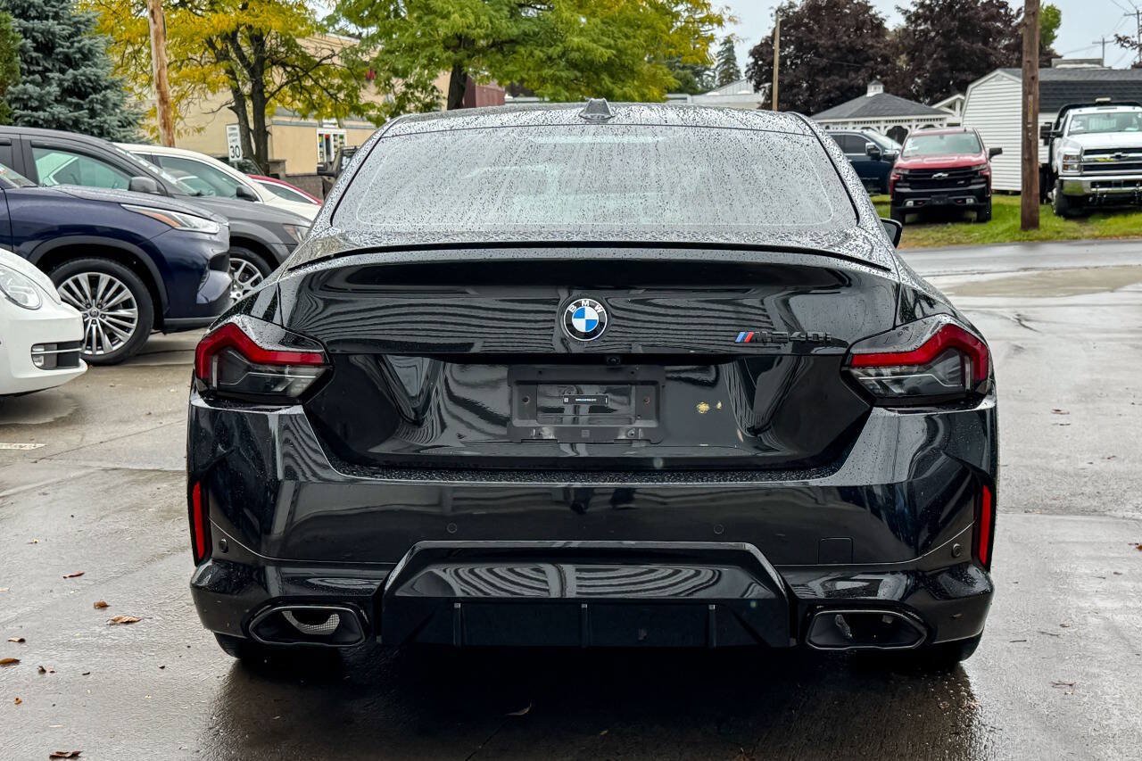 Used 2024 BMW M240i xDrive Coupe AWD/4WD image 4