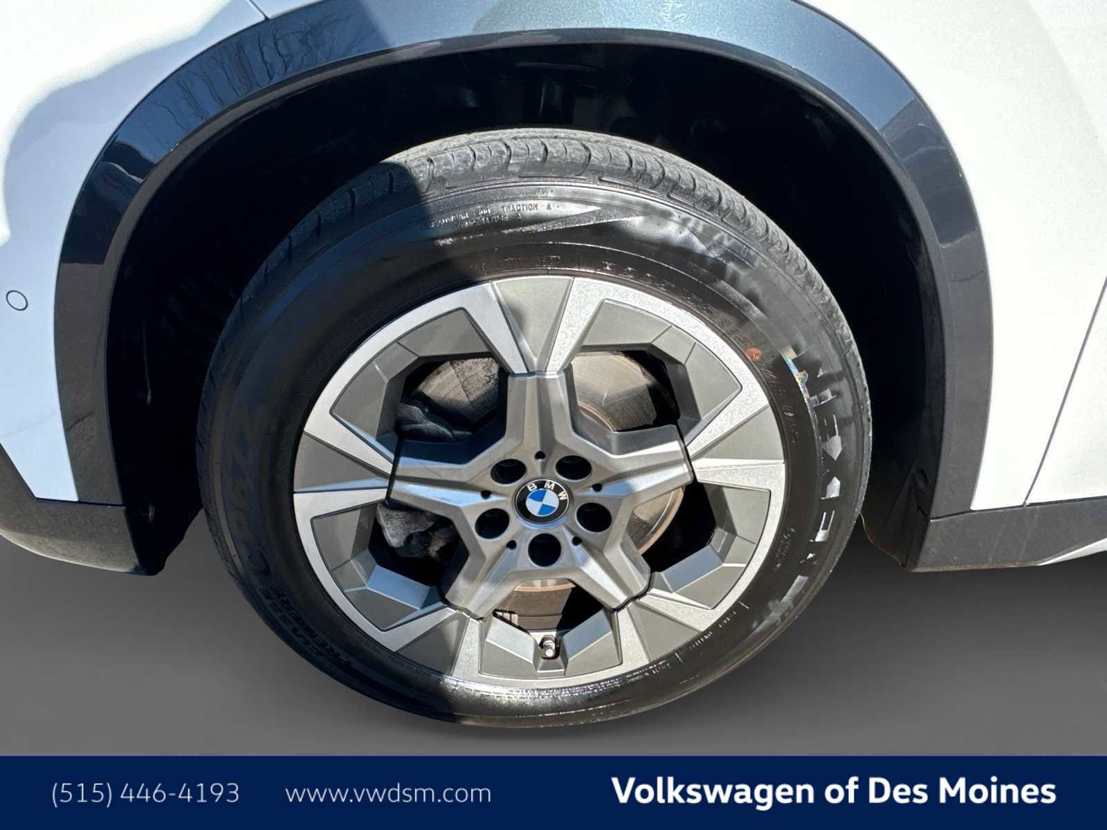 Used 2025 BMW X1 xDrive28i image 4