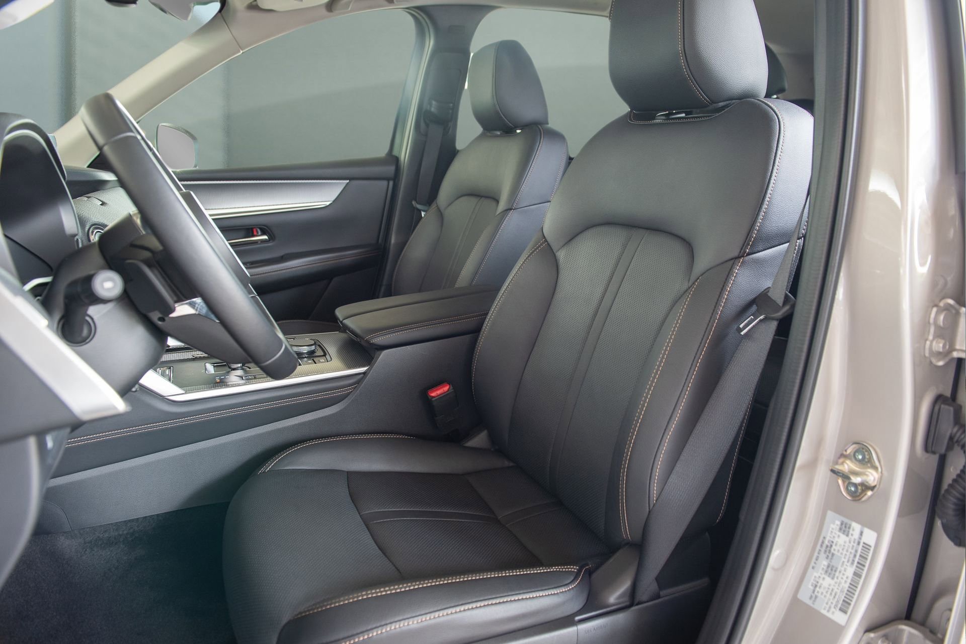 Used 2025 MAZDA CX-90 3.3 Turbo w/ Preferred Package image 6