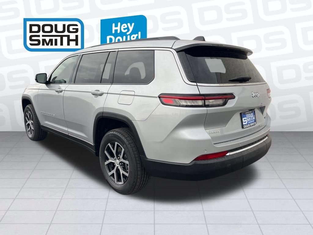 New 2025 Jeep Grand Cherokee L Limited w/ Trailer Tow Package image 3