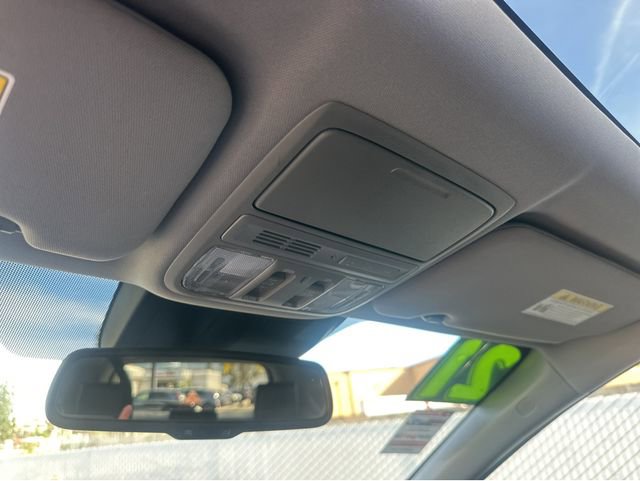 Used 2021 Honda CR-V Touring image 27