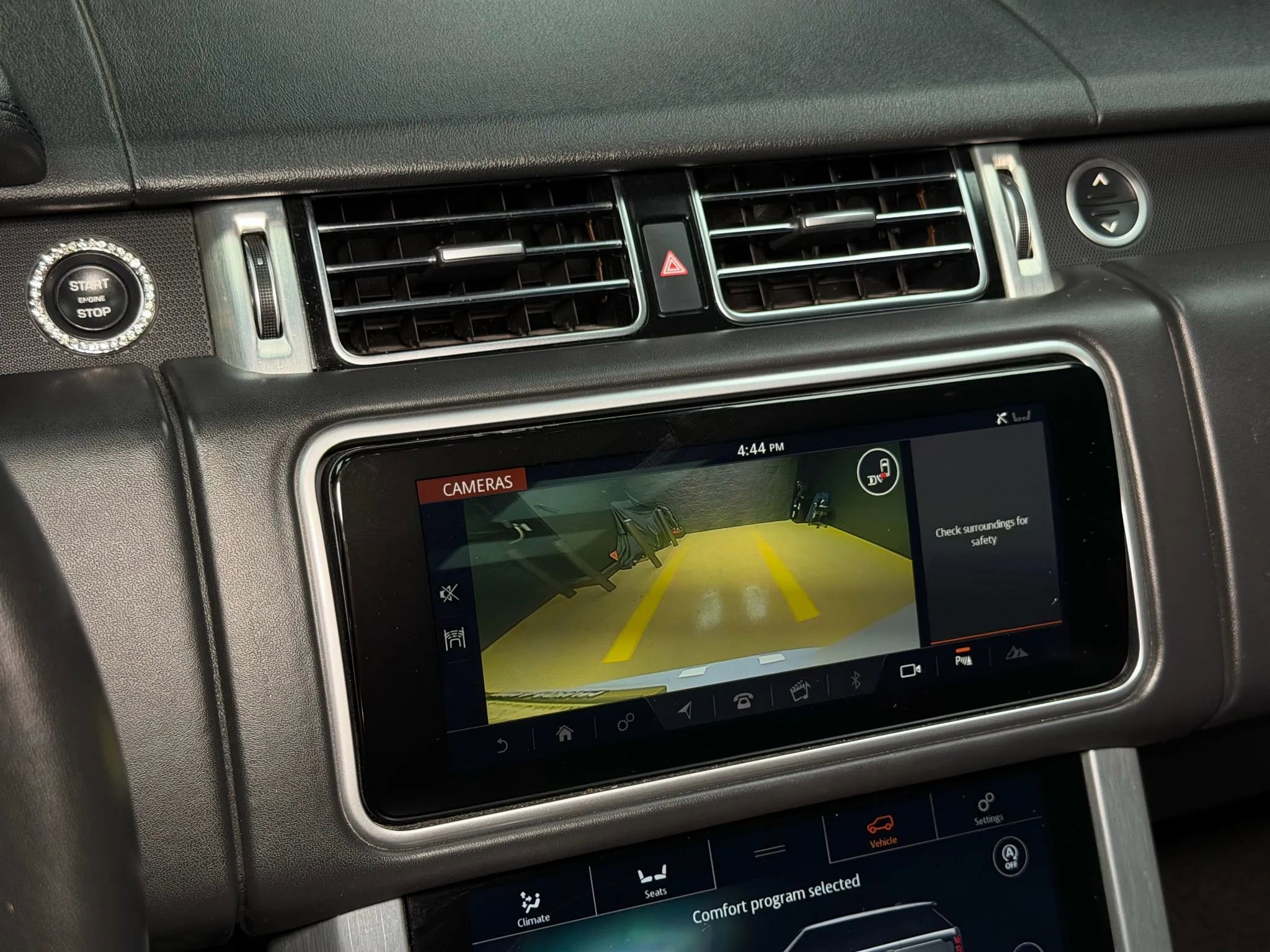 Used 2018 Land Rover Range Rover HSE AWD/4WD image 48