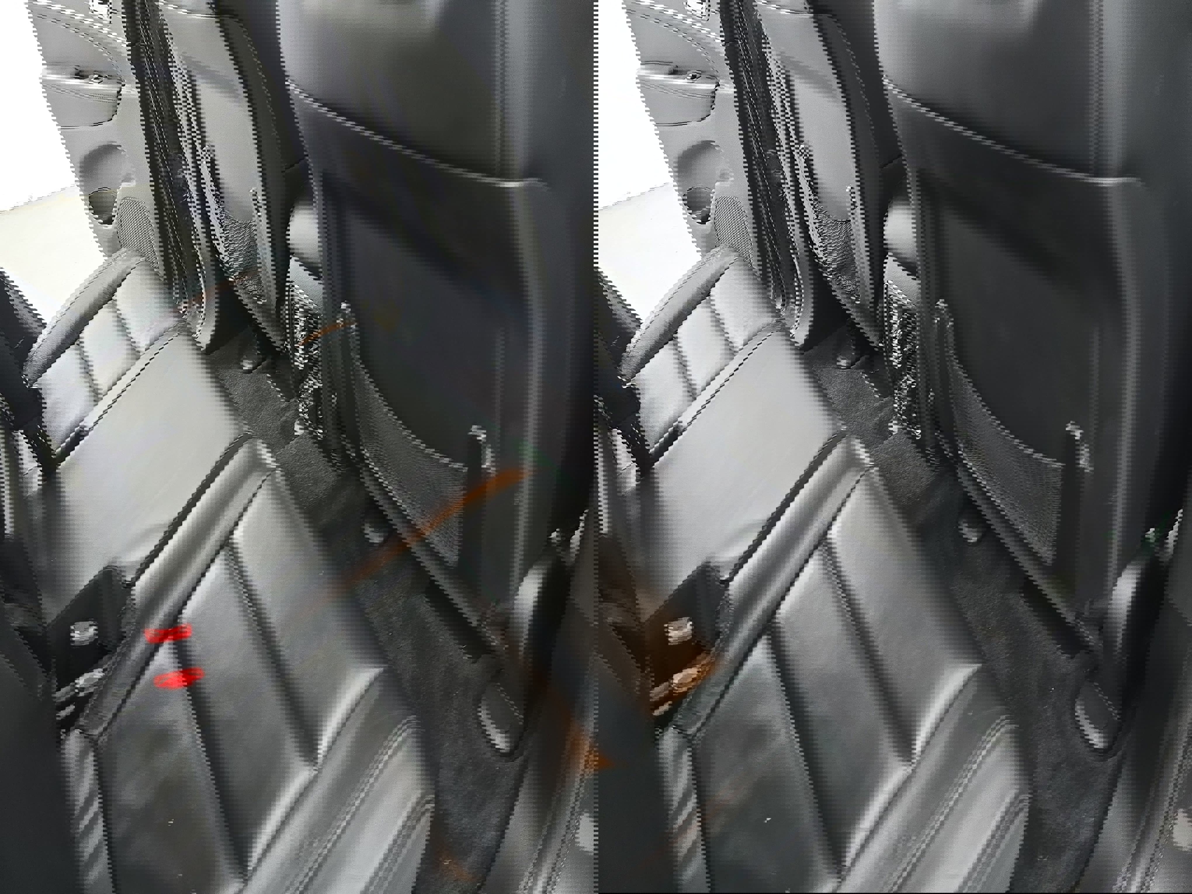 Used 2018 Jeep Grand Cherokee Limited image 11