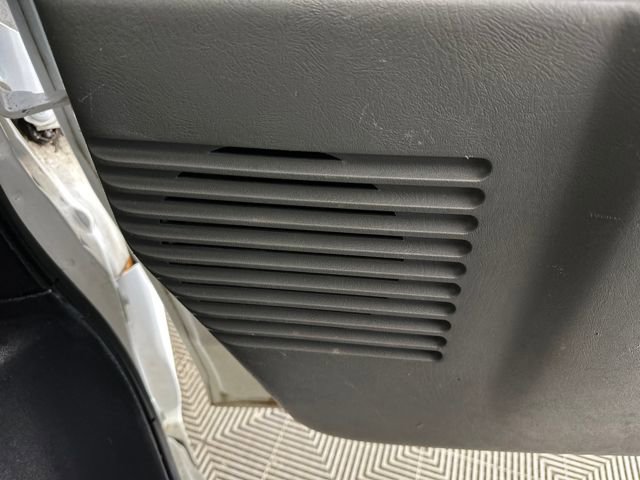 Used 2013 Chevrolet Express 1500 AWD image 27