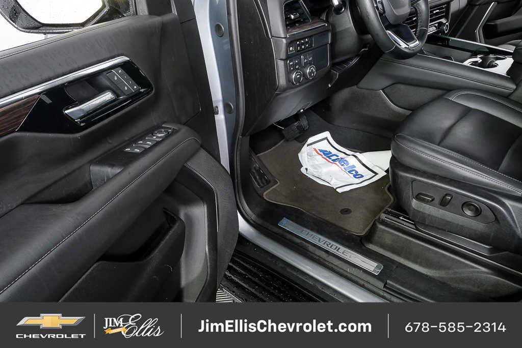 Certified 2025 Chevrolet Tahoe LT AWD/4WD image 8