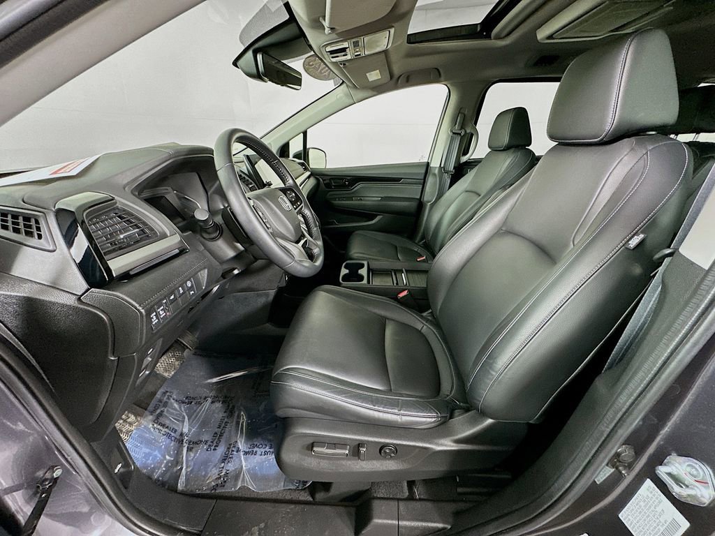 Used 2023 Honda Odyssey Touring image 29