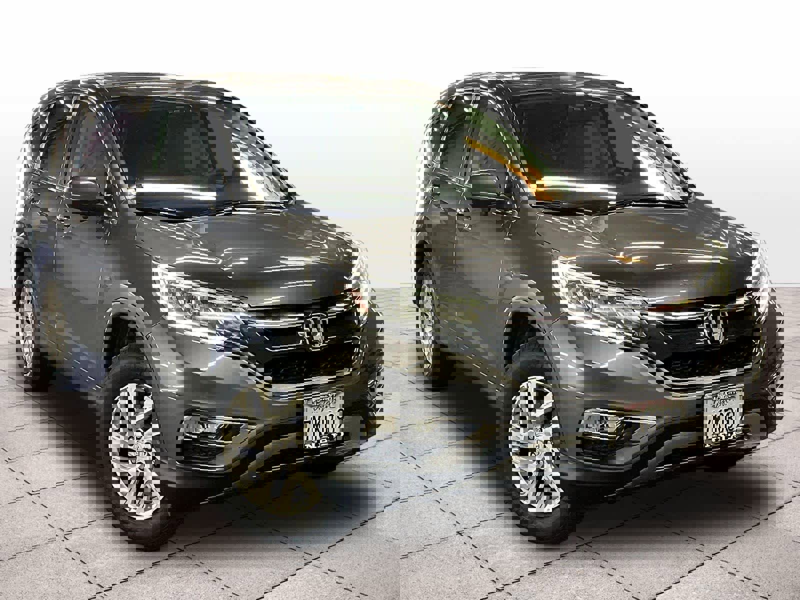 Used 2015 Honda CR-V EX image 2