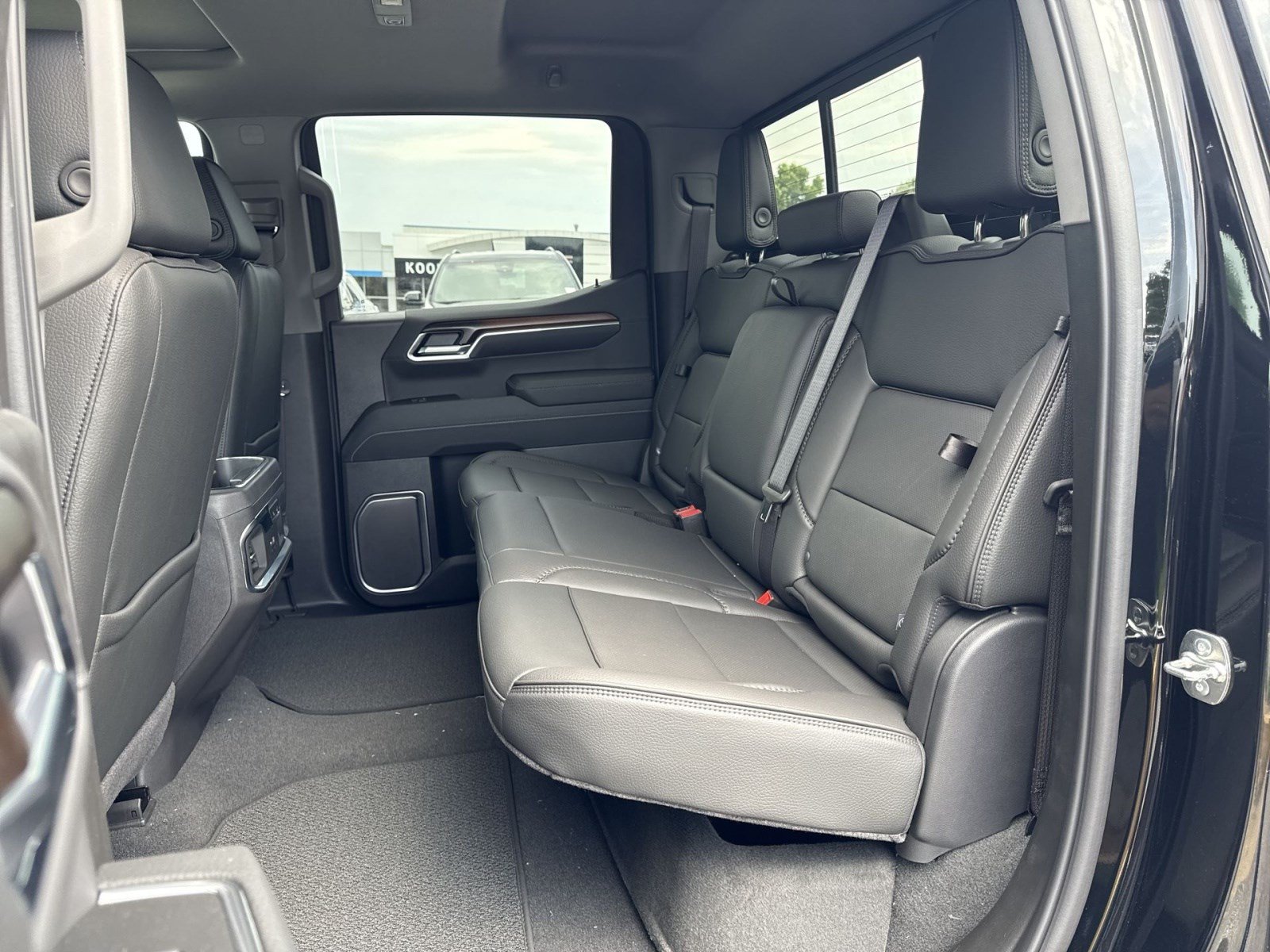 New 2026 GMC Sierra 1500 Denali w/ Denali Reserve Package AWD/4WD image 22