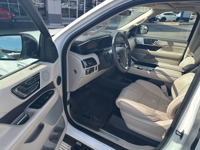 Used 2021 Lincoln Navigator L Reserve w/ Luxury Package image 15