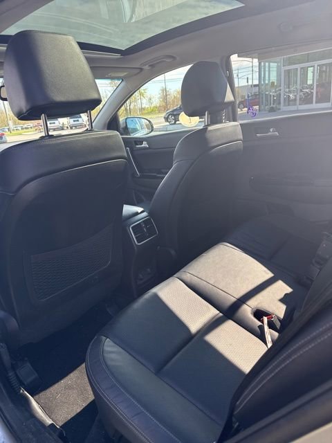 Used 2020 Kia Sportage EX w/ EX Technology Package AWD/4WD image 14