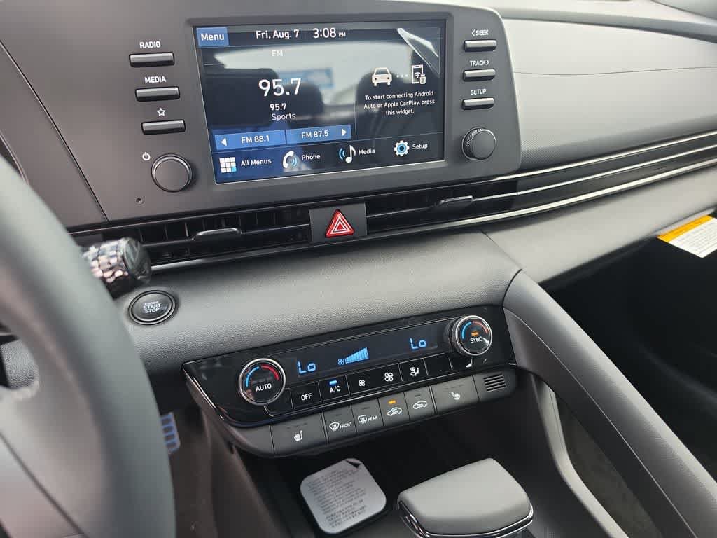 New 2026 Hyundai Elantra SEL Sport FWD image 29