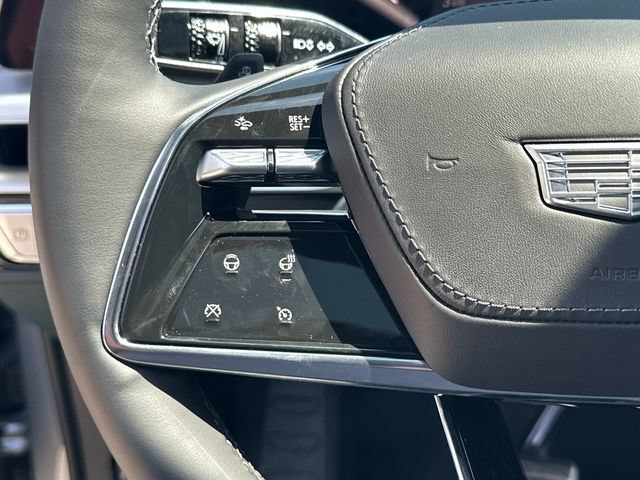 Used 2026 Cadillac Lyriq Signature Sport w/ Nappa Leather Package AWD/4WD image 7