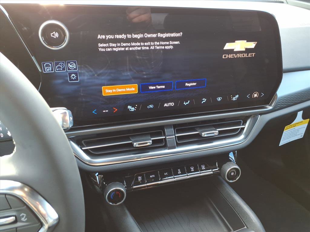 New 2026 Chevrolet Equinox EV LT image 19