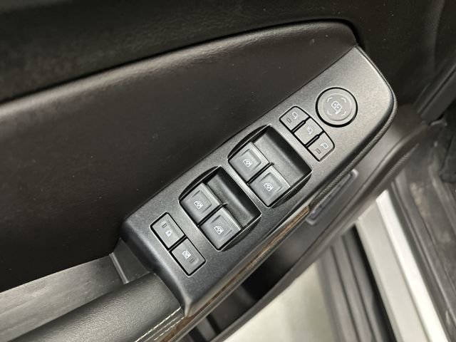Used 2019 Chevrolet Tahoe LT w/ Luxury Package image 19