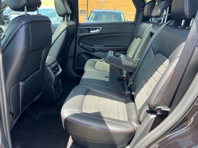 Certified 2024 Ford Edge ST-Line AWD/4WD image 21