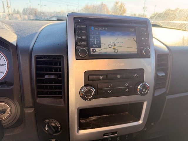 Used 2015 Nissan Titan PRO-4X w/ Pro-4x Luxury Package AWD/4WD image 10