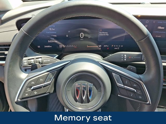 Used 2025 Buick Envision Preferred AWD/4WD image 4