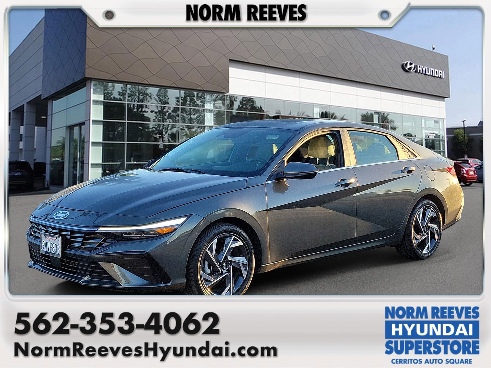 Certified 2025 Hyundai Elantra Limited image 1