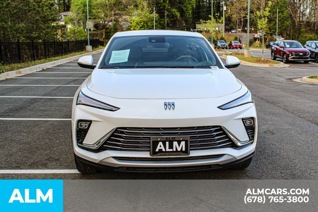 Used 2025 Buick Envista Preferred image 10