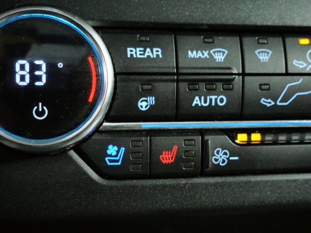 Used 2018 Ford Expedition Limited w/ Equipment Group 301A AWD/4WD image 25