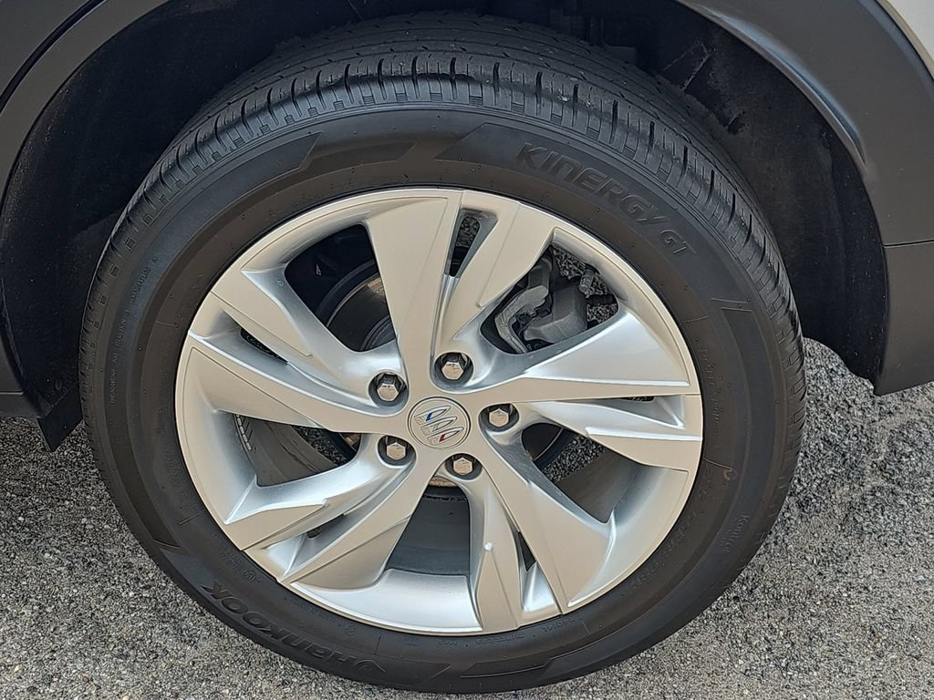 Certified 2024 Buick Encore GX Preferred w/ Comfort Package FWD image 38