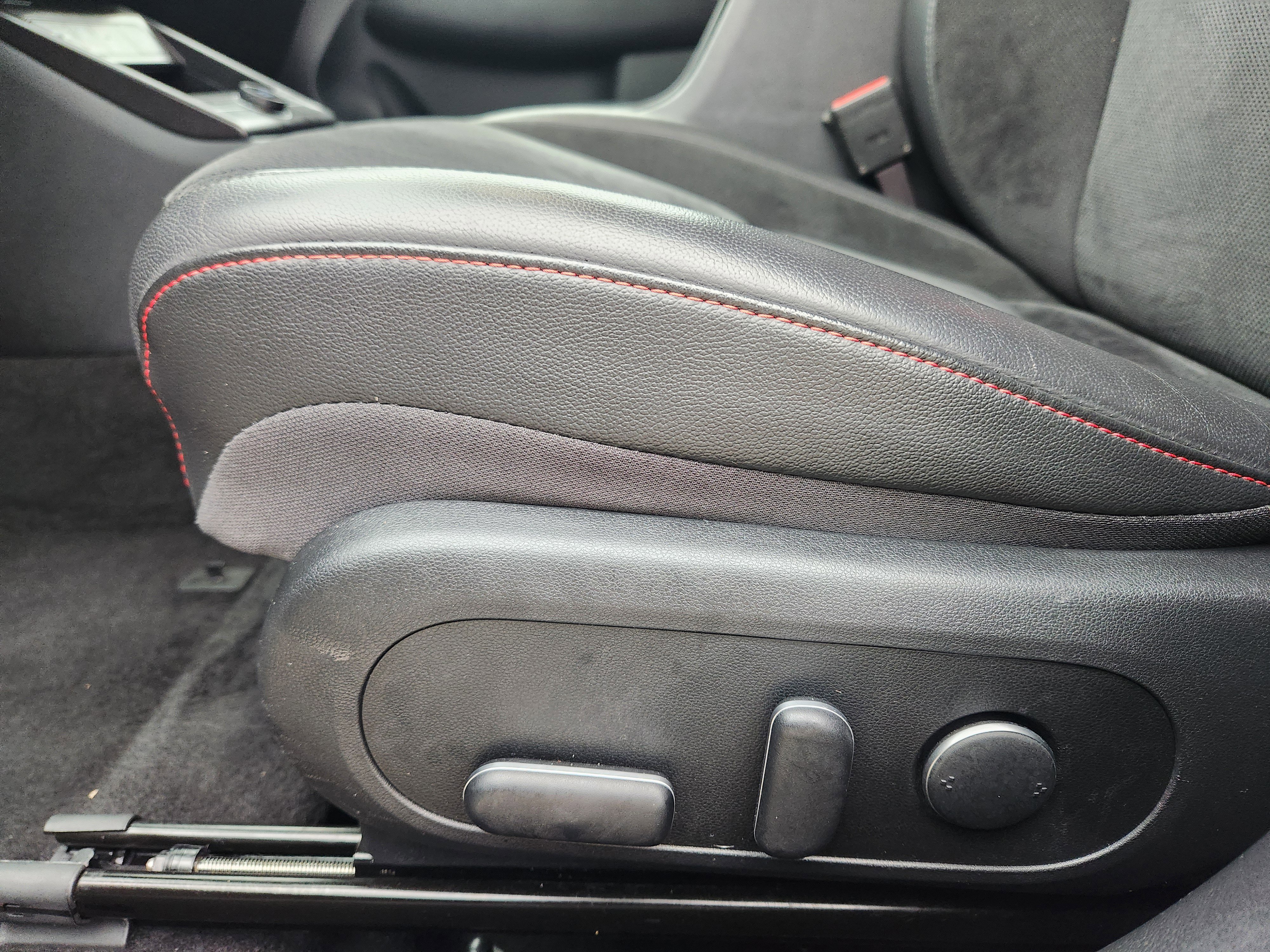 Used 2024 Hyundai Kona N Line image 25