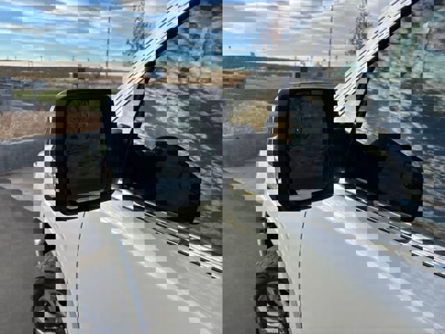 Used 2022 RAM 1500 Limited w/ Body Color Bumper Group image 28