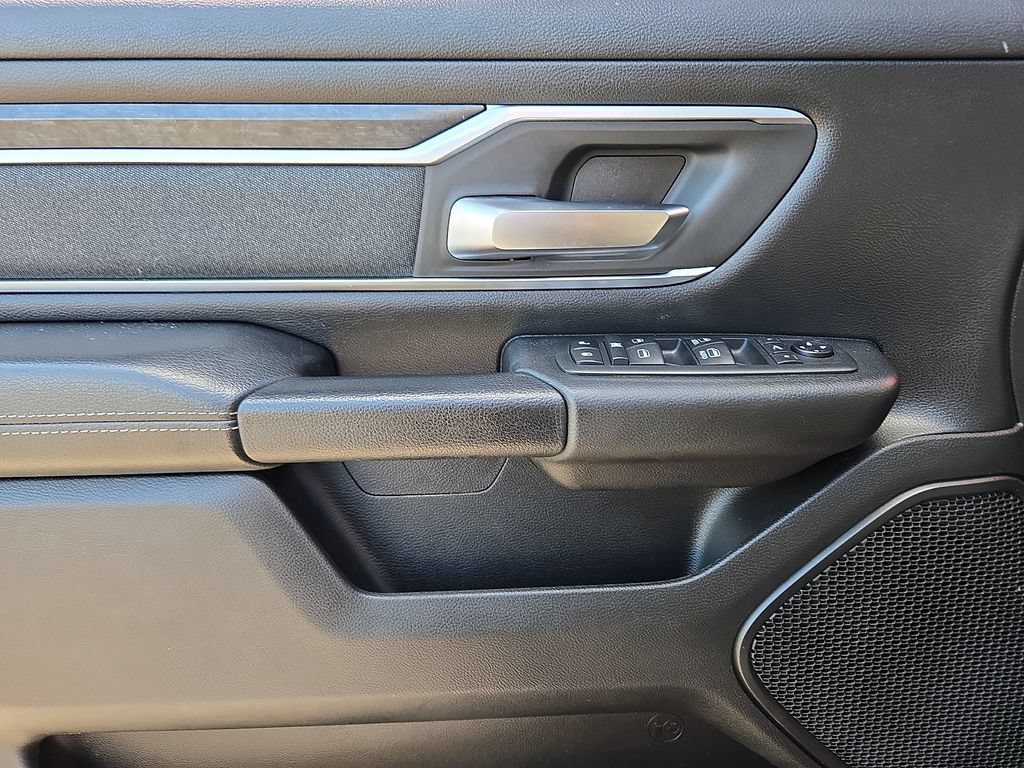 Used 2019 RAM 1500 Big Horn AWD/4WD image 13