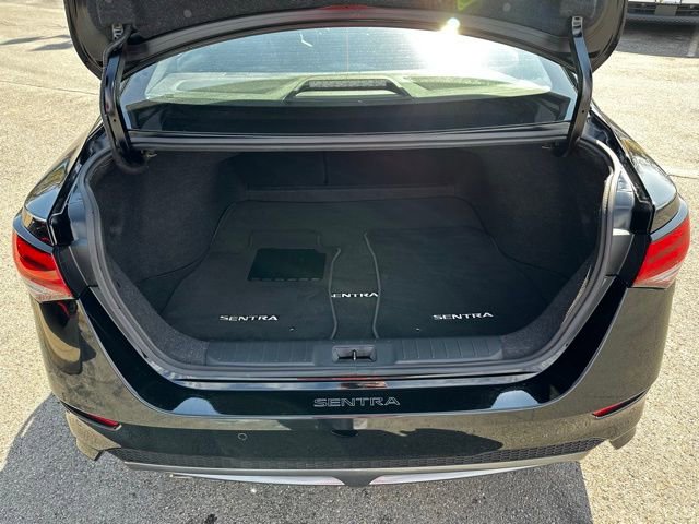 Used 2020 Nissan Sentra SR FWD image 8