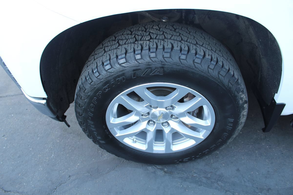 Used 2019 Chevrolet Silverado 1500 LTZ w/ LTZ Plus Package AWD/4WD image 11