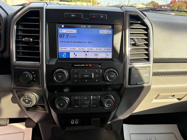 Used 2019 Ford F150 XLT w/ Equipment Group 302A Luxury AWD/4WD image 28