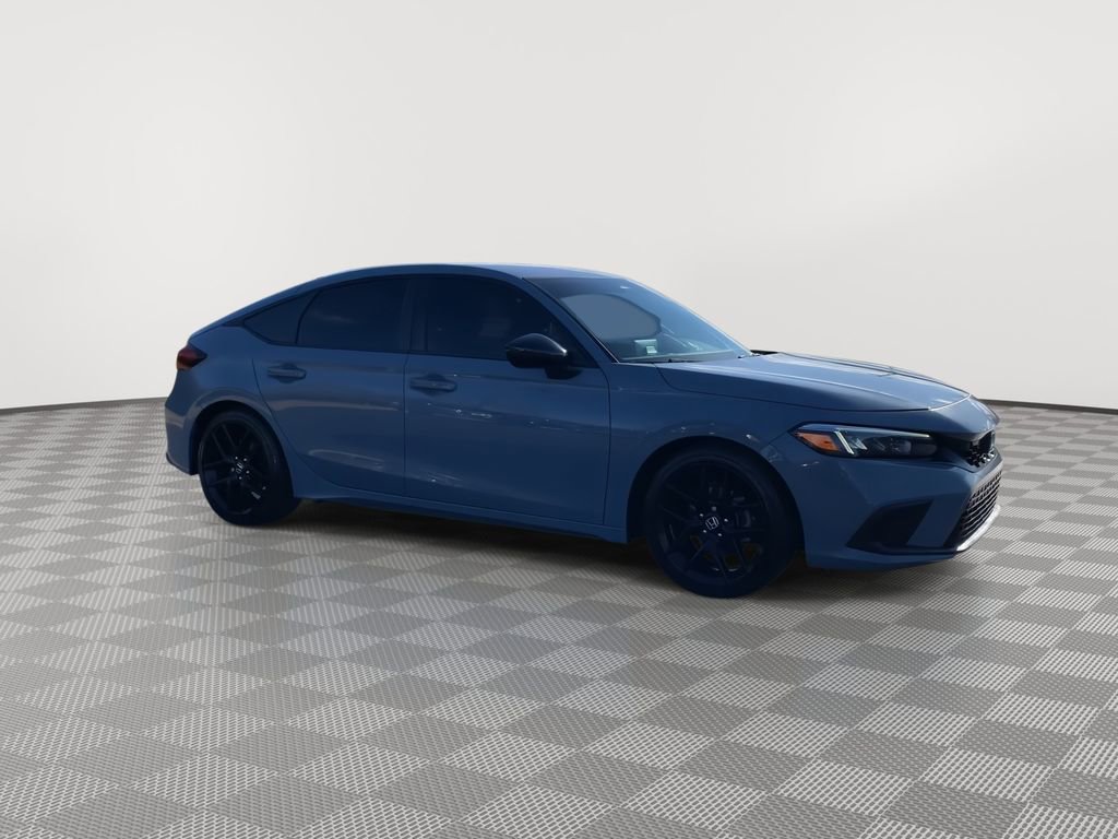 Used 2022 Honda Civic Sport image 2
