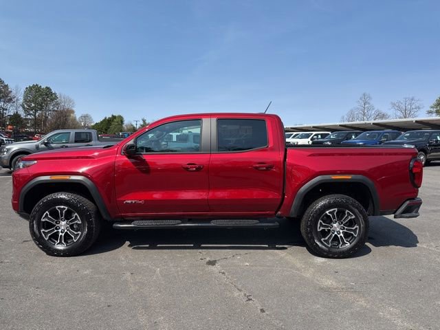 Used 2025 GMC Canyon AT4 image 2