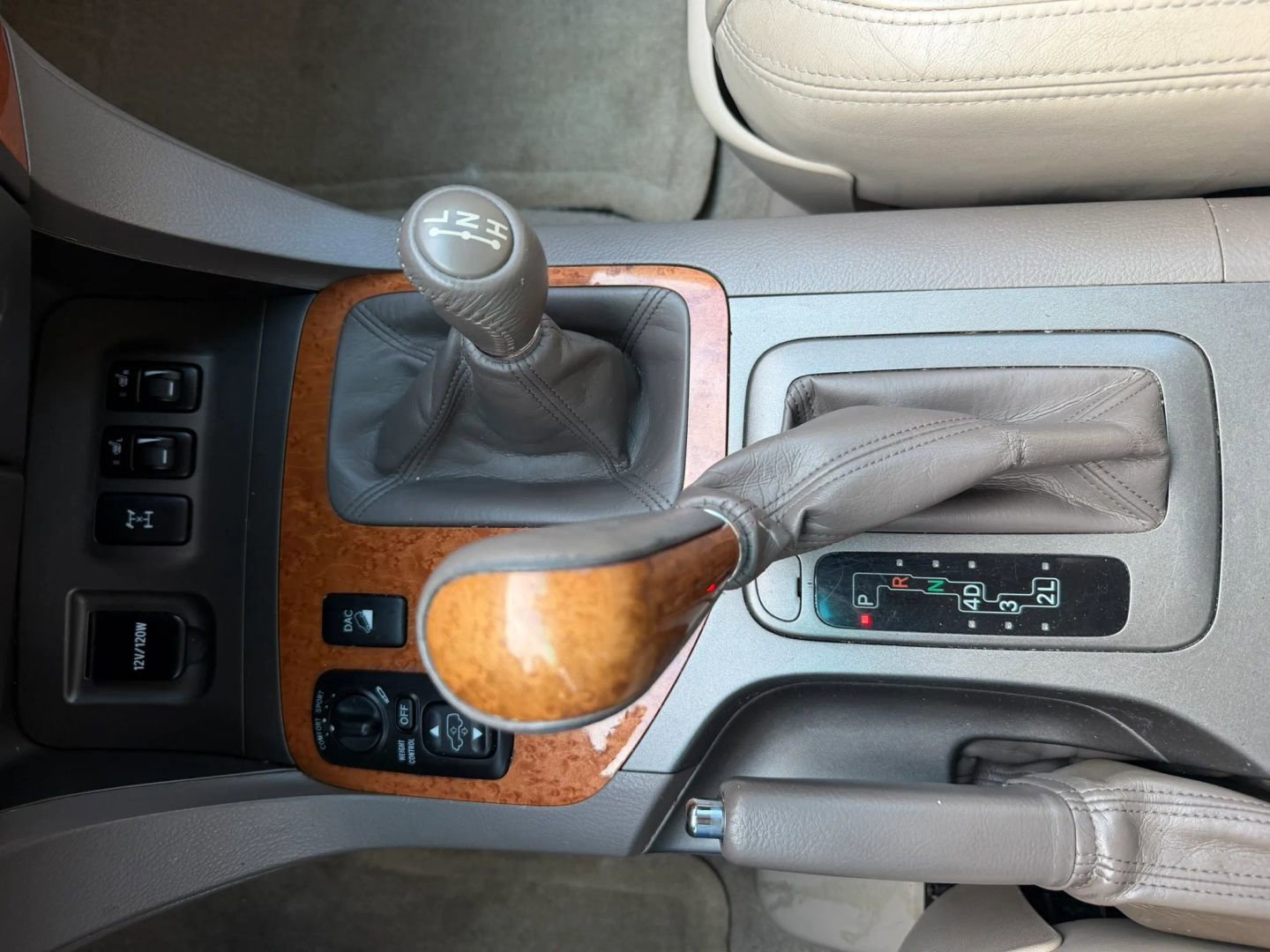 Used 2005 Lexus GX 470 AWD/4WD image 28