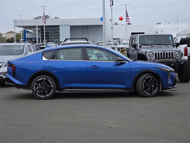 New 2025 Kia K4 GT-Line image 4