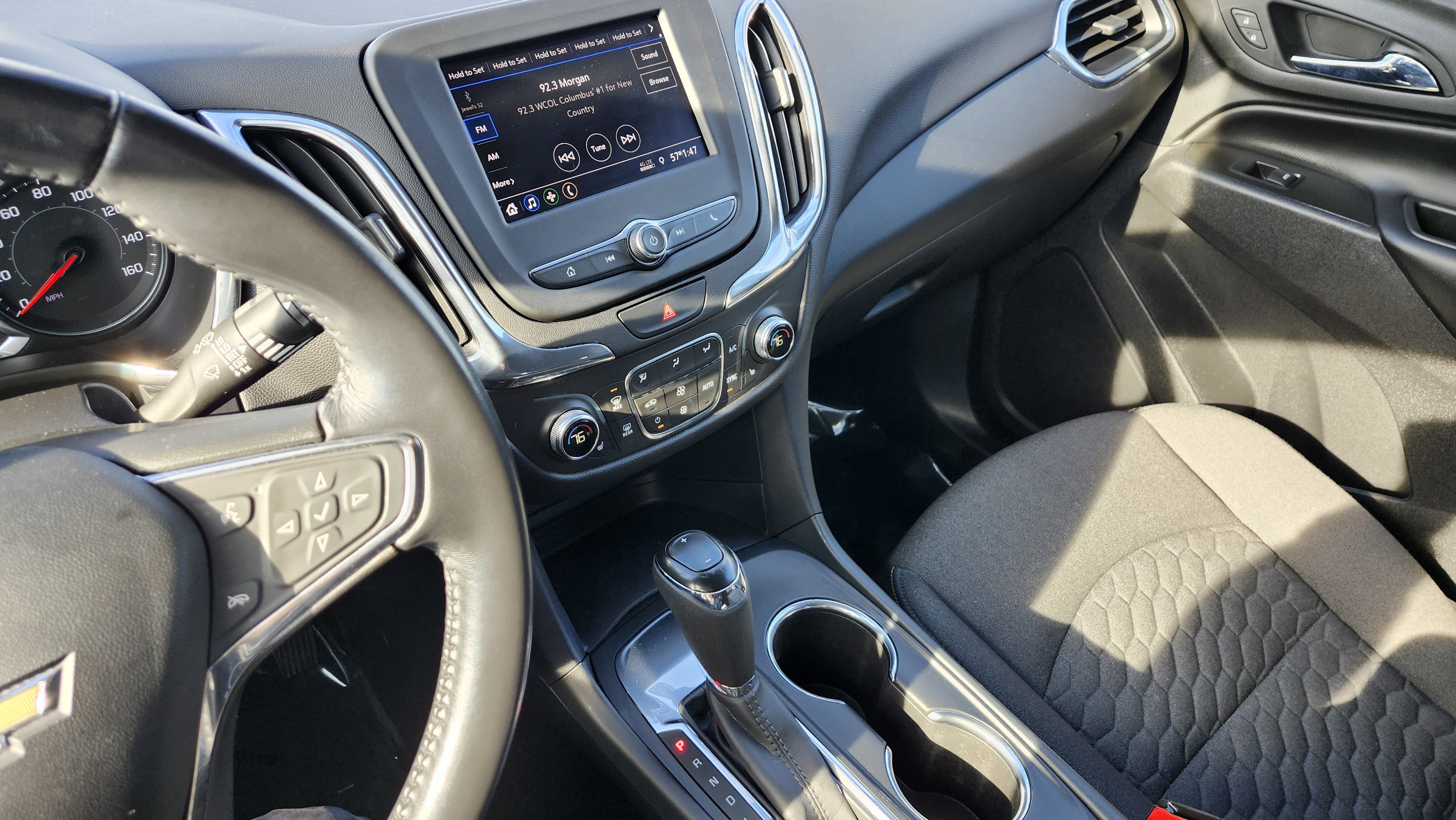 Used 2020 Chevrolet Equinox LT image 31