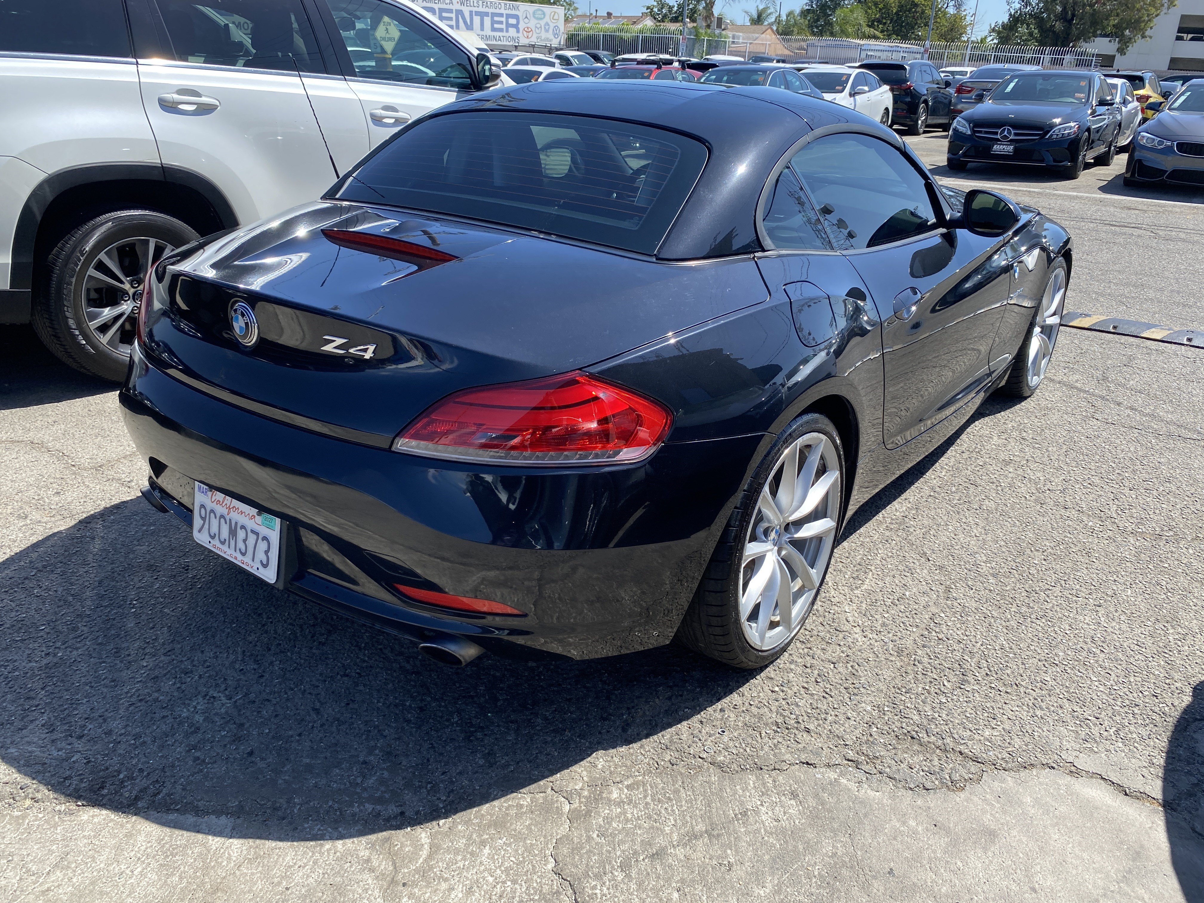 Used 2011 BMW Z4 sDrive35i RWD image 10